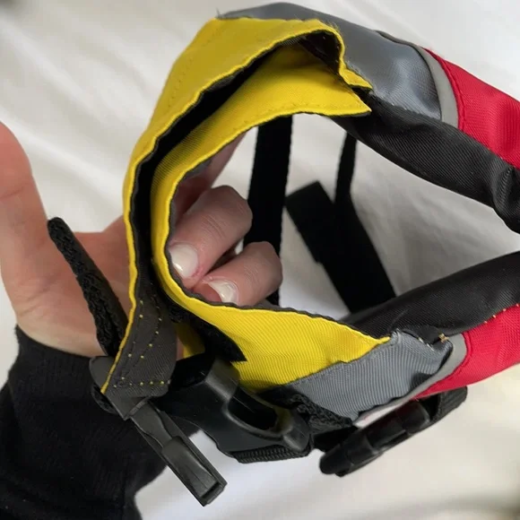 Dog life jacket - Picture 4 of 4